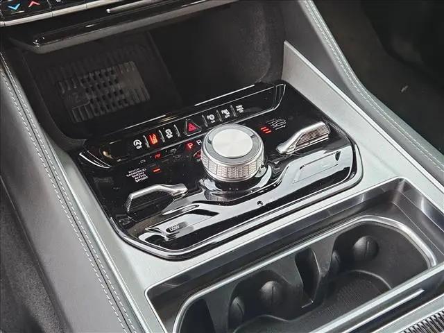 2026 Jeep Grand Wagoneer Upland 4x4