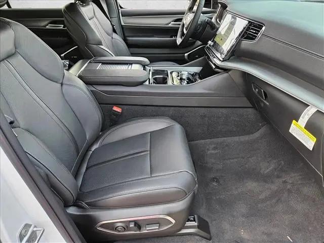 2026 Jeep Grand Wagoneer Upland 4x4