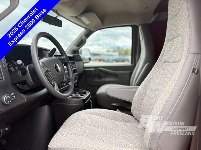 2025 Chevrolet Express Cargo Van RWD 2500 Extended Wheelbase WT