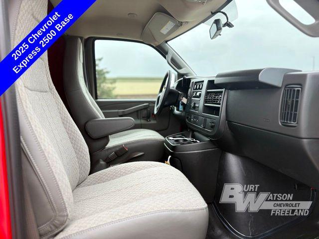 2025 Chevrolet Express Cargo Van RWD 2500 Extended Wheelbase WT