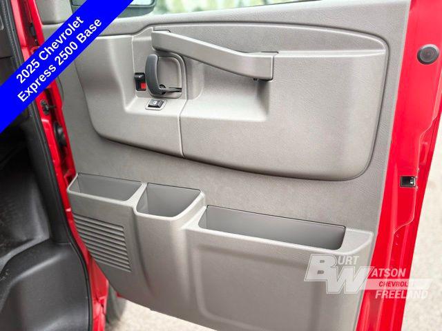 2025 Chevrolet Express Cargo Van RWD 2500 Extended Wheelbase WT