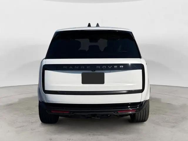 2024 Land Rover Range Rover P530 SE