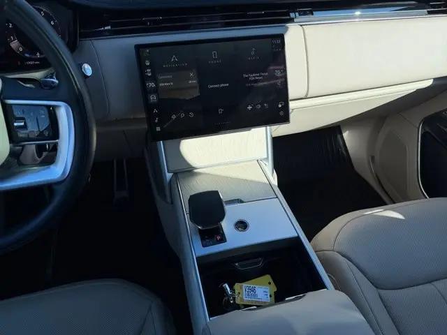 2024 Land Rover Range Rover P530 SE