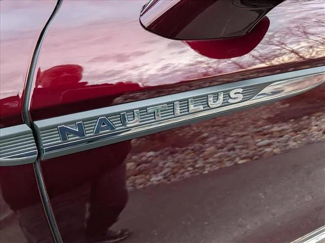 2022 Lincoln Nautilus Reserve