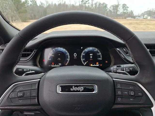 2026 Jeep Grand Cherokee Altitude 4x4