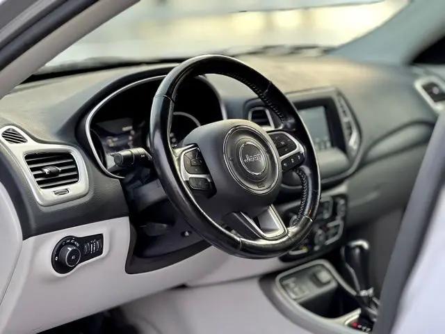 2021 Jeep Compass Latitude FWD