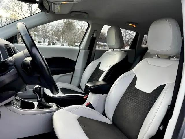 2021 Jeep Compass Latitude FWD