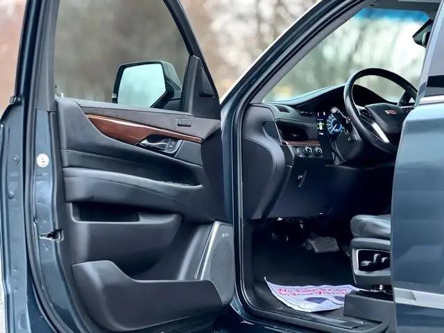 2019 Cadillac Escalade Premium Luxury