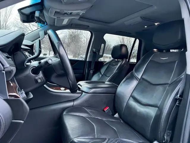2019 Cadillac Escalade Premium Luxury