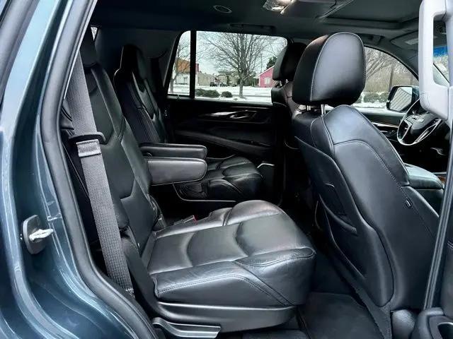 2019 Cadillac Escalade Premium Luxury