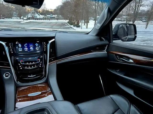 2019 Cadillac Escalade Premium Luxury