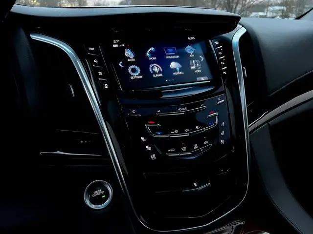 2019 Cadillac Escalade Premium Luxury