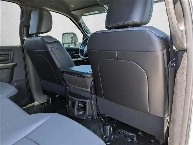 2026 Ram 2500 Tradesman Crew Cab 4x4 8' Box