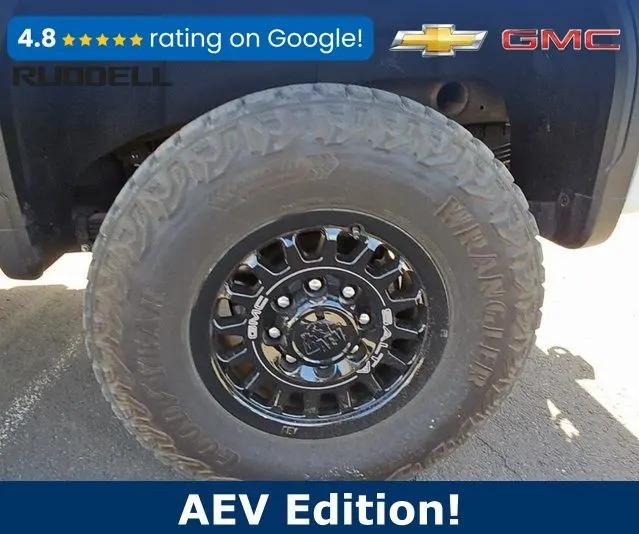 2024 GMC Sierra 2500HD 4WD Crew Cab Standard Bed AT4X