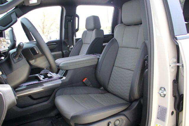 2026 Chevrolet Silverado 2500HD Crew Cab, Standard Bed, XR2, 4WD