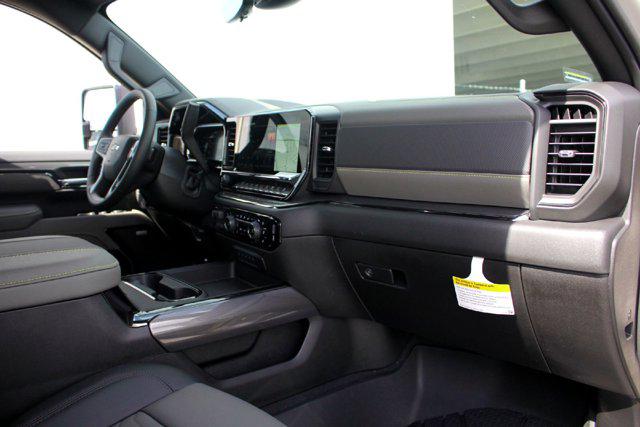 2026 Chevrolet Silverado 2500HD Crew Cab, Standard Bed, XR2, 4WD