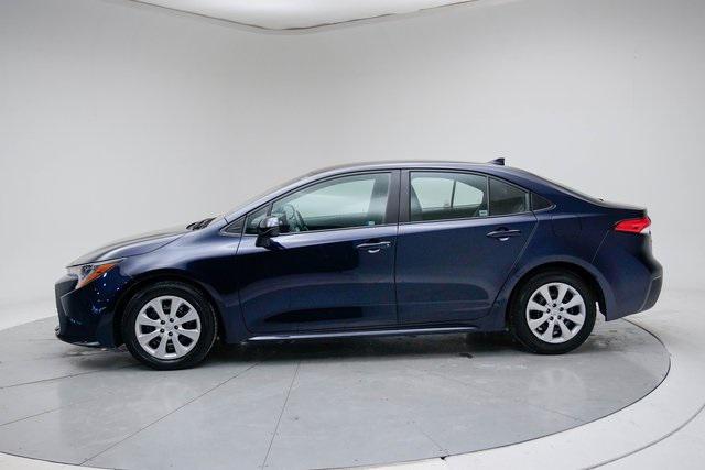 Used 2024 Toyota Corolla LE with VIN 5YFB4MDE7RP217722 for sale in Northfield, Minnesota