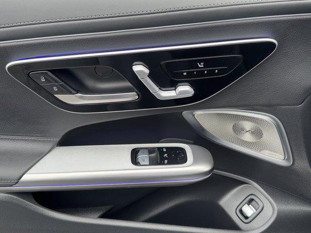 2026 Mercedes-Benz E-CLASS E 300 CLE 300