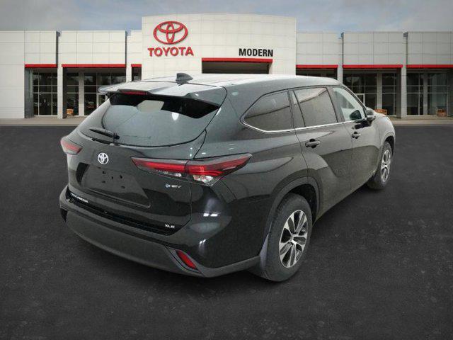 2026 Toyota Highlander Hybrid XLE