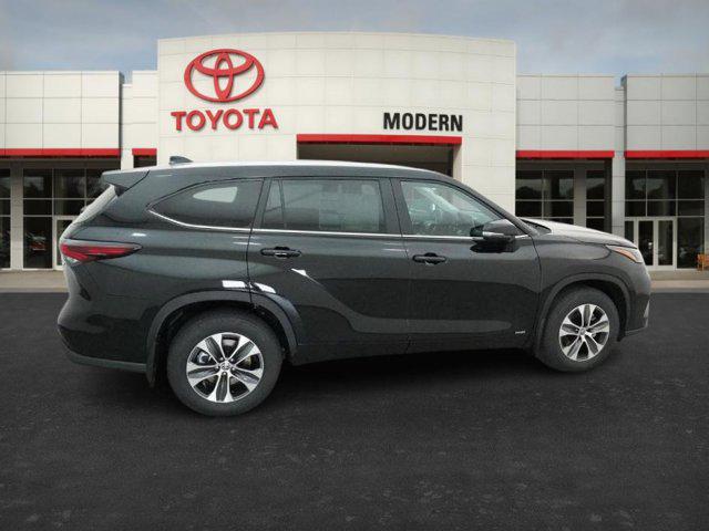 2026 Toyota Highlander Hybrid XLE