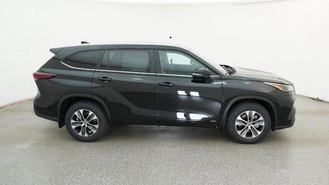 2026 Toyota Highlander Hybrid XLE