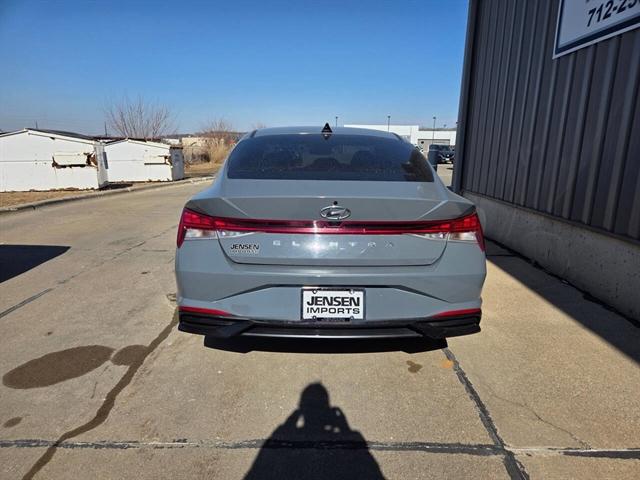 2021 Hyundai Elantra SEL