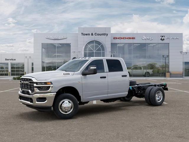 2026 RAM Ram 3500 Chassis Cab RAM 3500 TRADESMAN CREW CAB CHASSIS 4X4 60 CA