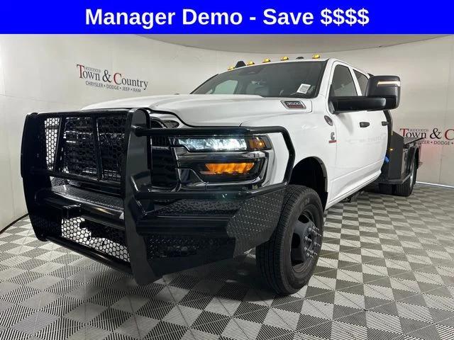 2026 RAM 3500 Chassis RAM 3500 TRADESMAN CREW CAB CHASSIS 4X4 60 CA