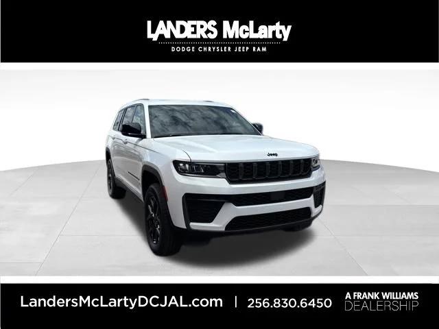 2026 Jeep Grand Cherokee GRAND CHEROKEE L LAREDO ALTITUDE 4X4