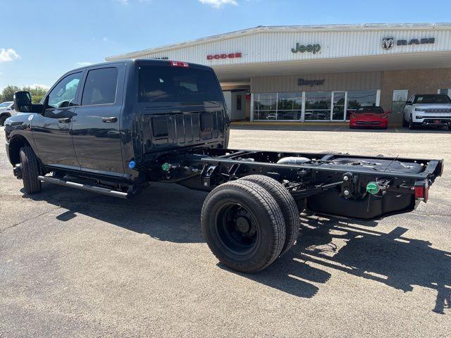 2026 RAM Ram 3500 Chassis Cab RAM 3500 TRADESMAN CREW CAB CHASSIS 4X4 60 CA