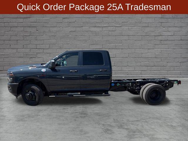 2026 RAM 3500 Chassis RAM 3500 TRADESMAN CREW CAB CHASSIS 4X4 60 CA