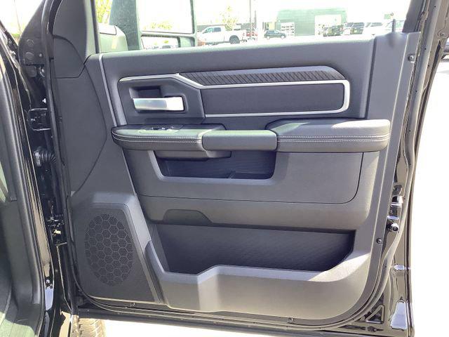 2026 Ram 2500 Big Horn Crew Cab 4x4 64 Box