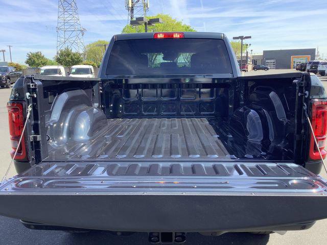 2026 Ram 2500 Big Horn Crew Cab 4x4 64 Box