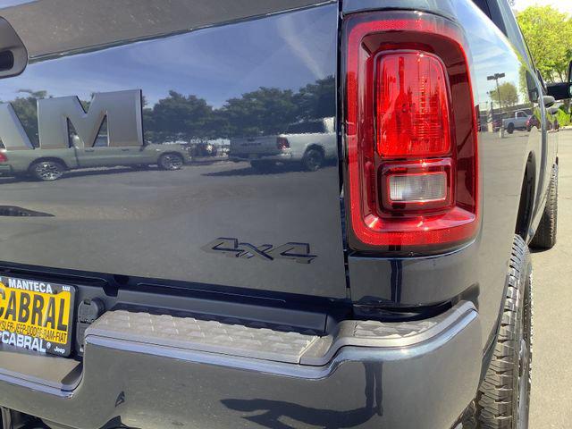 2026 Ram 2500 Big Horn Crew Cab 4x4 64 Box