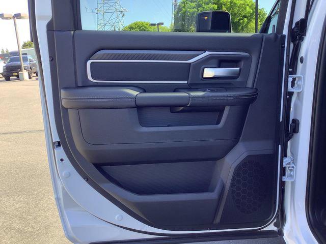 2026 Ram 2500 Big Horn Crew Cab 4x4 64 Box
