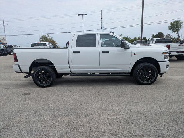 2026 RAM Ram 2500 RAM 2500 BLACK EXPRESS CREW CAB 4X4 64 BOX