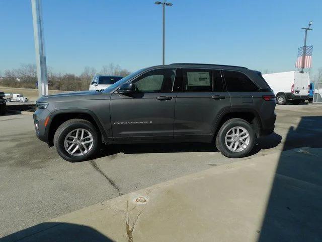 2026 Jeep Grand Cherokee Laredo 4x2