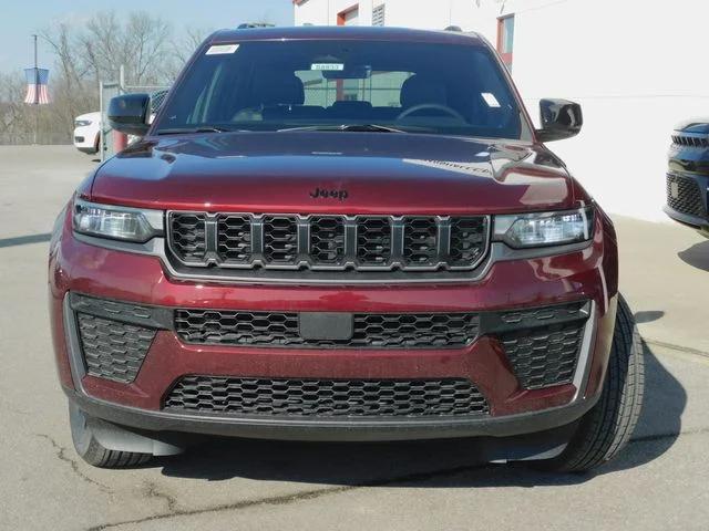 2026 Jeep Grand Cherokee Altitude 4x4