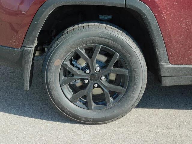 2026 Jeep Grand Cherokee Altitude 4x4