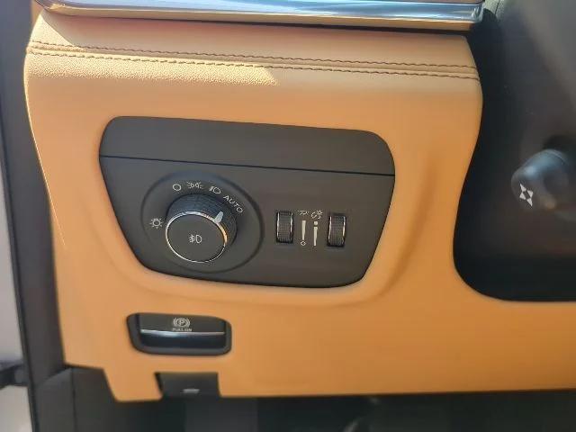 2026 Jeep Grand Cherokee Summit 4x4