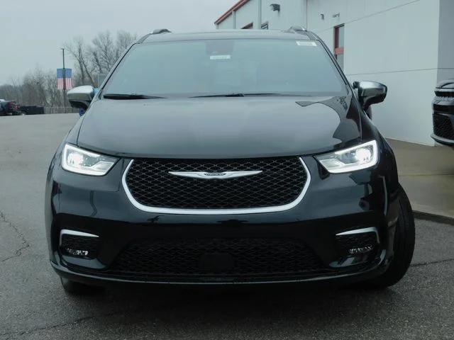 2026 Chrysler Pacifica Pinnacle AWD