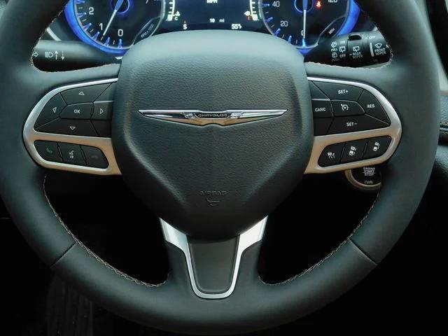 2026 Chrysler Pacifica Pinnacle AWD