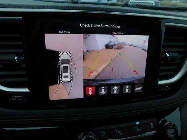 2026 Chrysler Pacifica Pinnacle AWD