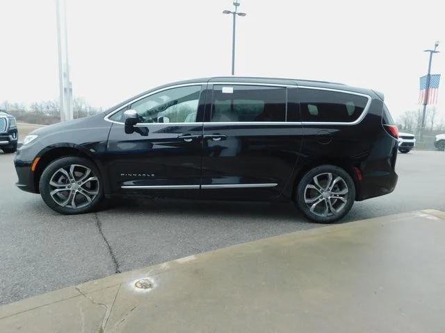 2026 Chrysler Pacifica Pinnacle AWD
