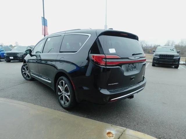2026 Chrysler Pacifica Pinnacle AWD