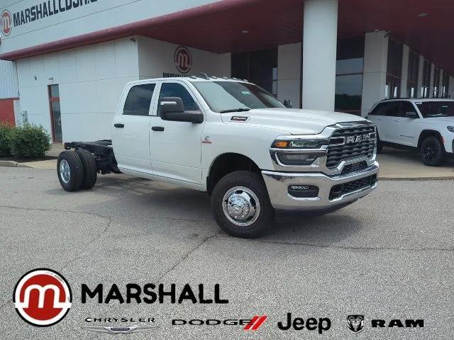2026 RAM 3500 Chassis RAM 3500 TRADESMAN CREW CAB CHASSIS 4X4 60 CA