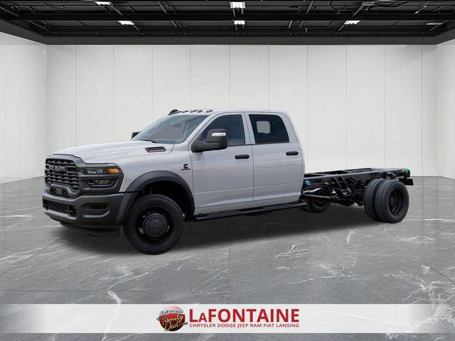 2026 RAM 5500 Chassis RAM 5500 TRADESMAN CHASSIS CREW CAB 4X4 84 CA