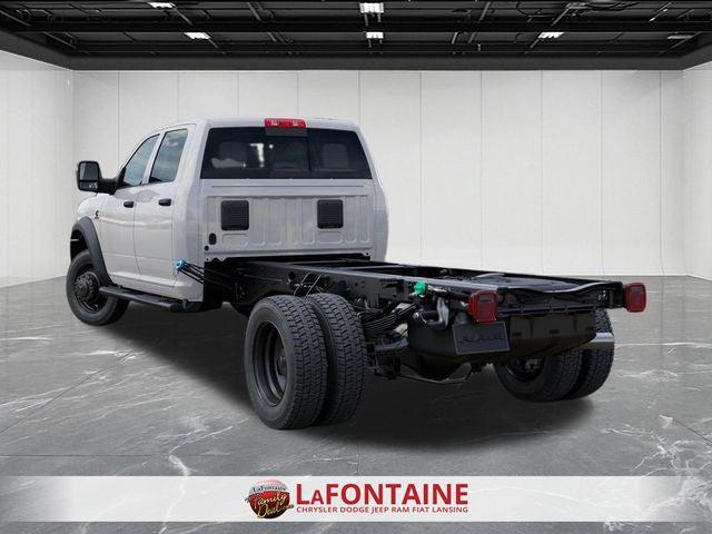 2026 RAM 5500 Chassis RAM 5500 TRADESMAN CHASSIS CREW CAB 4X4 84 CA