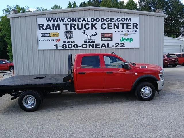 2026 RAM Ram 3500 Chassis Cab RAM 3500 TRADESMAN CREW CAB CHASSIS 4X4 60 CA 2026 RAM Ram 3500 Chassis Cab RAM 3500 TRADESMAN CREW CAB CHASSIS 4X4 60 CA