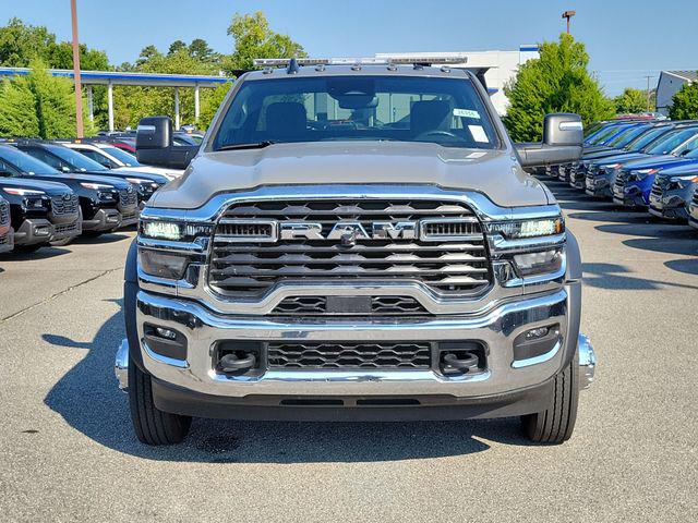 2026 RAM 5500 Chassis RAM 5500 TRADESMAN CHASSIS REGULAR CAB 4X4 120 CA